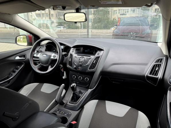 Ford Focus III с пробегом 2013 года, цена 830 000 рублей, 181343 км, хэтчбек, Автокод Объявления