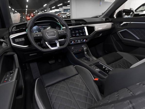 Audi Q3 II (F3) с пробегом 2026 года, цена 4 050 000 рублей, 15 км, внедорожник, Автокод Объявления