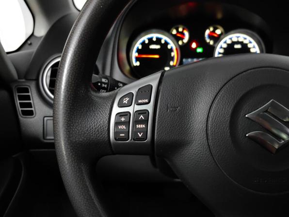 Suzuki SX4 I (Classic) Рестайлинг с пробегом 2013 года, цена 1 075 000 рублей, 133021 км, хэтчбек, Автокод Объявления