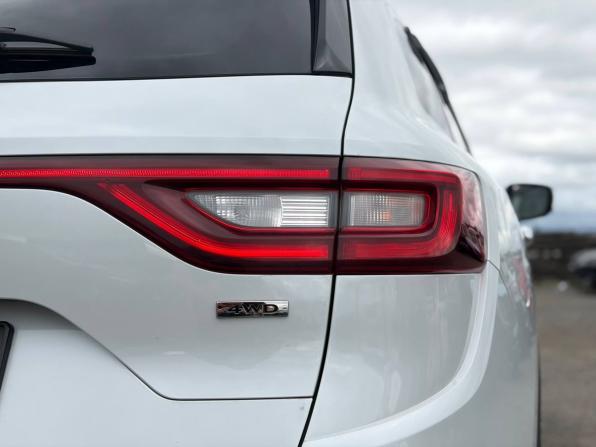 Renault Koleos II с пробегом 2017 года, цена 1 825 000 рублей, 127000 км, внедорожник, Автокод Объявления
