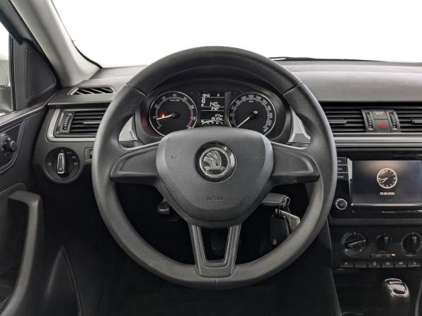 Skoda Rapid I Рестайлинг с пробегом 2019 года, цена 1 210 000 рублей, 134689 км, лифтбек, Автокод Объявления