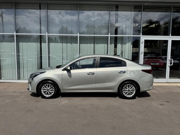 Kia Rio IV с пробегом 2020 года, цена 1 499 000 рублей, 122451 км, седан, Автокод Объявления