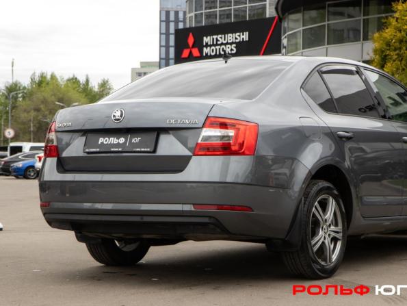 Skoda Octavia III (A7) Рестайлинг с пробегом 2017 года, цена 1 833 000 рублей, 71577 км, лифтбек, Автокод Объявления