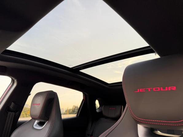 JETOUR DASHING I с пробегом 2023 года, цена 1 890 000 рублей, 58212 км, внедорожник, Автокод Объявления