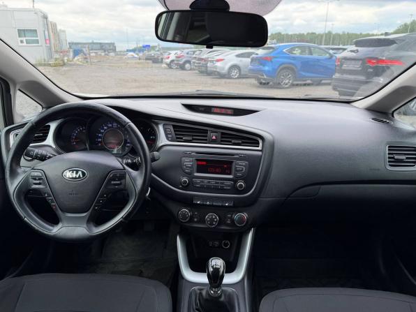 Kia Ceed II Рестайлинг с пробегом 2016 года, цена 975 000 рублей, 152666 км, хэтчбек, Автокод Объявления