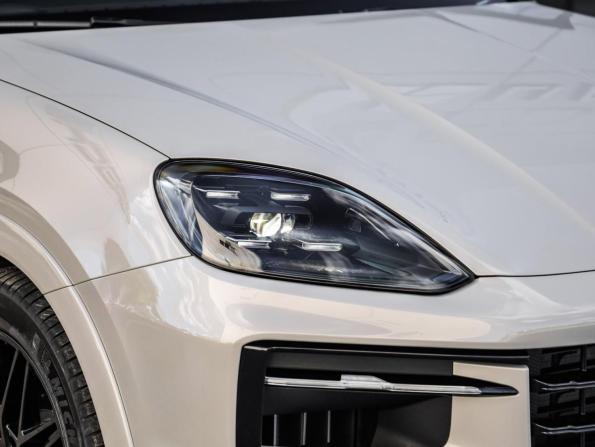 Porsche Cayenne III Рестайлинг с пробегом 2025 года, цена 17 490 000 рублей, 6114 км, внедорожник, Автокод Объявления