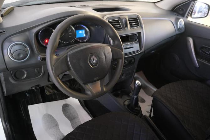 Renault Logan II с пробегом 2017 года, цена 489 000 рублей, 200130 км, седан, Автокод Объявления