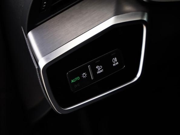 Audi A6 V (C8) с пробегом 2019 года, цена 3 655 000 рублей, 113055 км, седан, Автокод Объявления