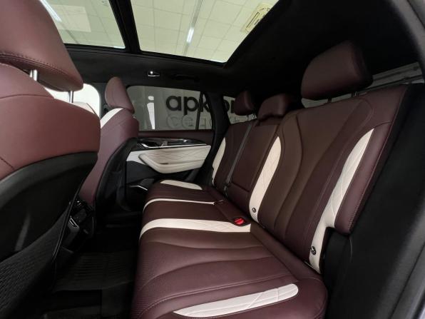 Geely Monjaro I с пробегом 2022 года, цена 2 650 000 рублей, 106250 км, внедорожник, Автокод Объявления