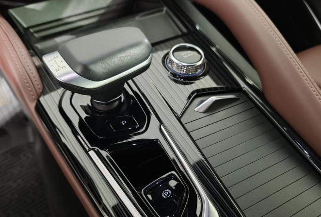 Geely Monjaro I с пробегом 2023 года, цена 3 100 000 рублей, 24345 км, внедорожник, Автокод Объявления