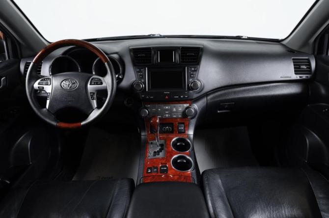 Toyota Highlander II (XU40) Рестайлинг с пробегом 2012 года, цена 2 299 000 рублей, 265000 км, внедорожник, Автокод Объявления
