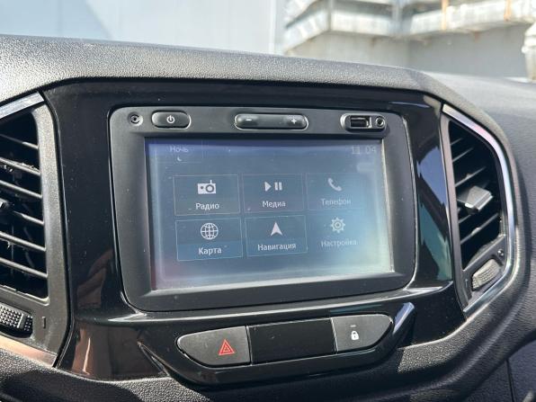 Lada (ВАЗ) XRAY I с пробегом 2018 года, цена 899 900 рублей, 92100 км, хэтчбек, Автокод Объявления