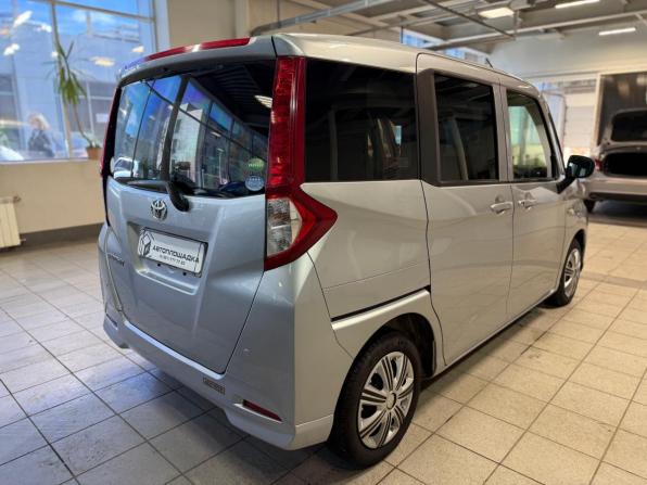 Toyota Roomy I с пробегом 2017 года, цена 959 000 рублей, 83401 км, минивэн, Автокод Объявления