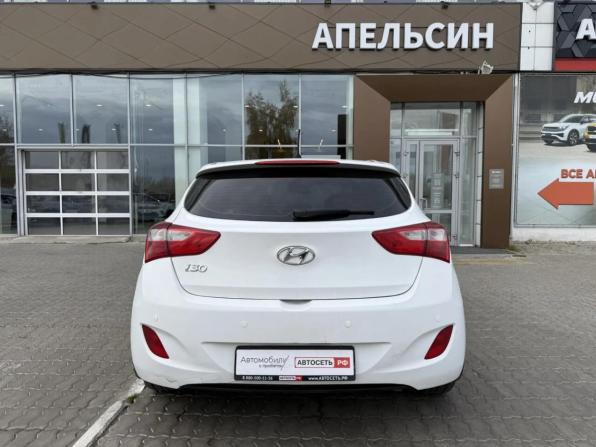 Hyundai i30 II Рестайлинг с пробегом 2015 года, цена 1 074 060 рублей, 221000 км, хэтчбек, Автокод Объявления