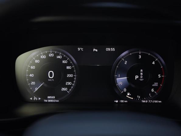 Volvo XC40 I с пробегом 2019 года, цена 2 759 000 рублей, 88567 км, внедорожник, Автокод Объявления