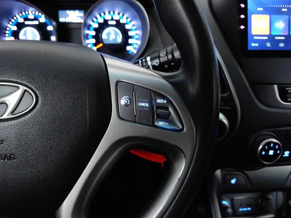 Hyundai ix35 I с пробегом 2012 года, цена 1 019 000 рублей, 174847 км, внедорожник, Автокод Объявления