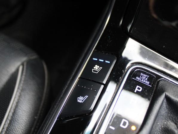 Kia Mohave I Рестайлинг 2 с пробегом 2021 года, цена 3 219 000 рублей, 302304 км, внедорожник, Автокод Объявления