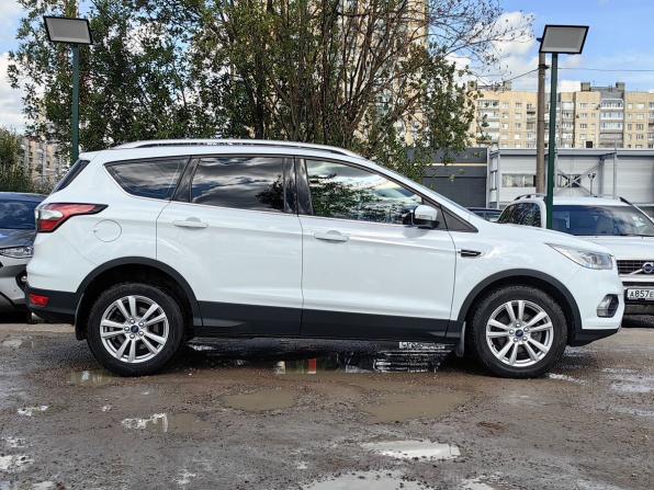 Ford Kuga II Рестайлинг с пробегом 2017 года, цена 1 869 000 рублей, 80000 км, внедорожник, Автокод Объявления