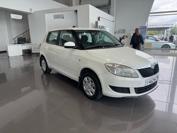 Skoda Fabia II Рестайлинг с пробегом 2011 года, цена 585 000 рублей, 144818 км, хэтчбек, Автокод Объявления