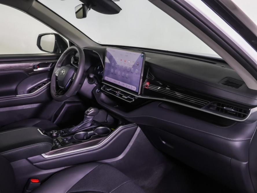 Toyota Highlander IV (XU70) Москва  - изображение 10