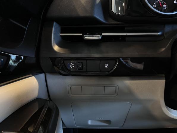 Kia Carnival IV с пробегом 2021 года, цена 4 330 000 рублей, 105723 км, минивэн, Автокод Объявления