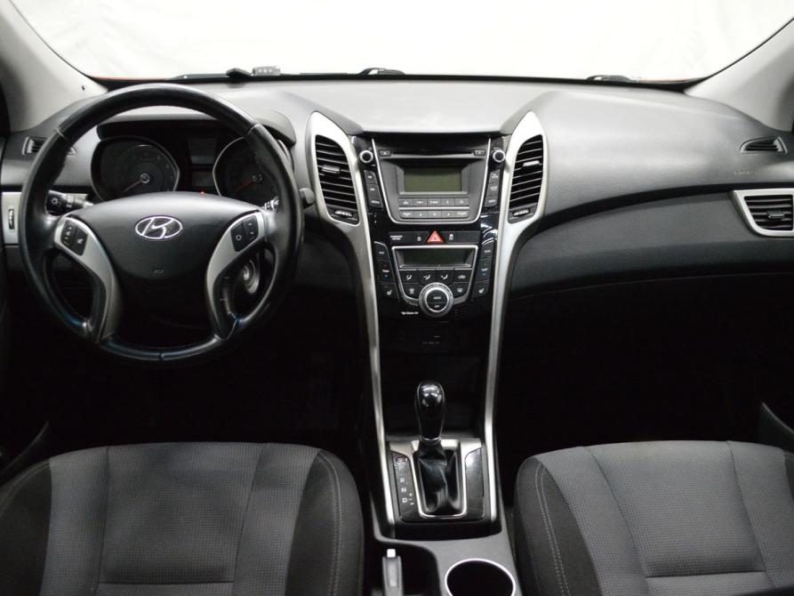 Hyundai i30 II Рестайлинг Санкт-Петербург  - изображение 13