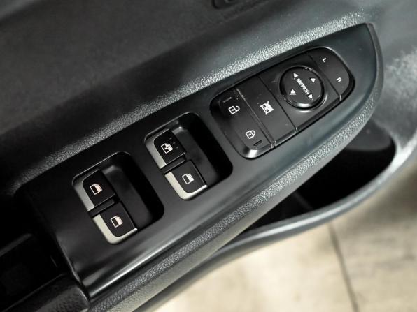 Kia Rio IV с пробегом 2019 года, цена 1 550 000 рублей, 110427 км, хэтчбек, Автокод Объявления