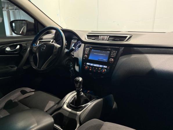 Nissan Qashqai II с пробегом 2017 года, цена 1 135 000 рублей, 131001 км, внедорожник, Автокод Объявления