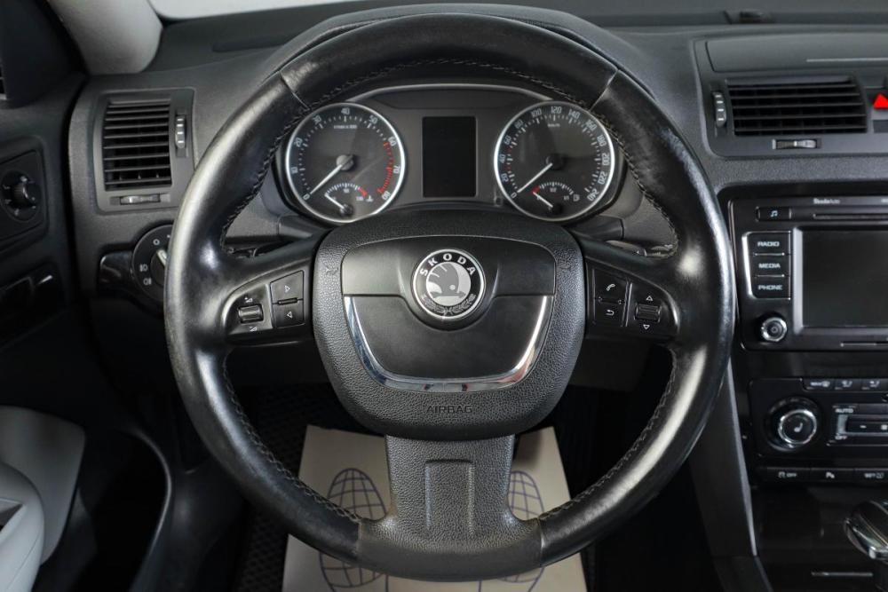 Skoda Octavia RS II Рестайлинг Тюмень  - изображение 14