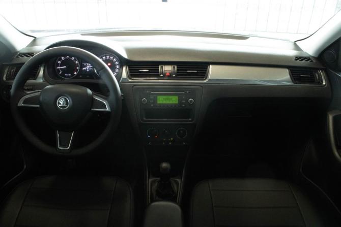 Skoda Rapid I с пробегом 2014 года, цена 1 000 000 рублей, 93244 км, лифтбек, Автокод Объявления