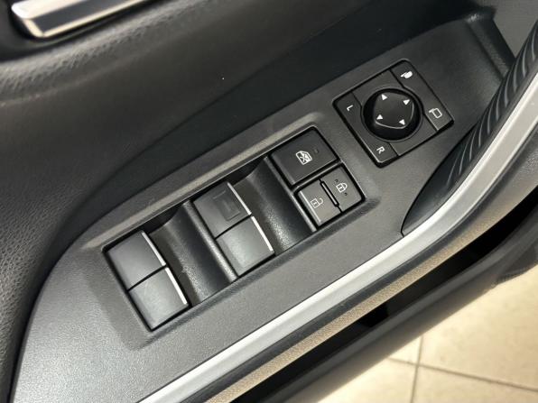Toyota RAV4 V (XA50) с пробегом 2021 года, цена 3 510 000 рублей, 92987 км, внедорожник, Автокод Объявления