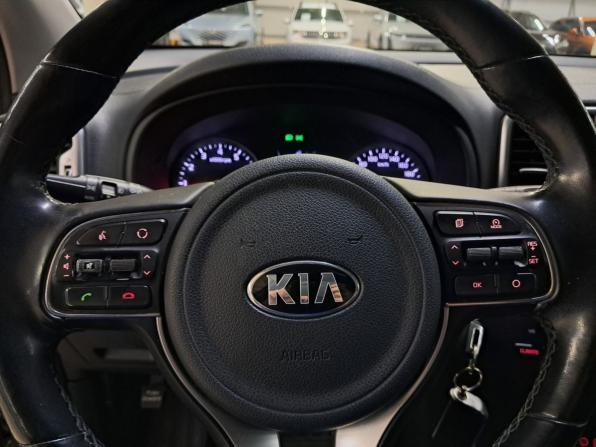 Kia Sportage IV с пробегом 2018 года, цена 1 940 000 рублей, 98809 км, внедорожник, Автокод Объявления