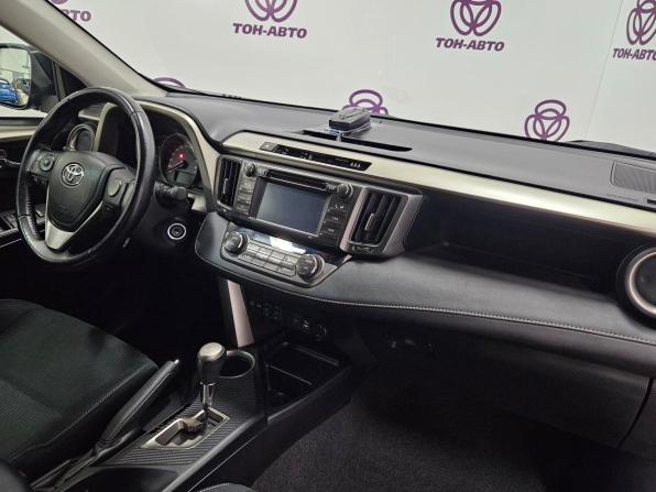 Toyota RAV4 IV (XA40) с пробегом 2015 года, цена 2 142 000 рублей, 77029 км, внедорожник, Автокод Объявления