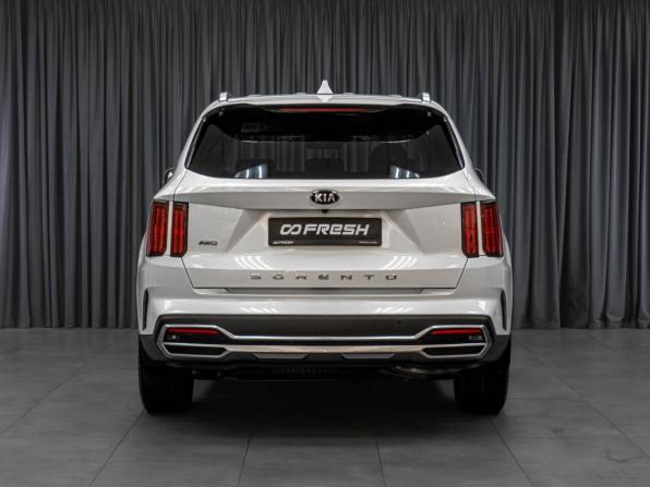 Kia Sorento IV с пробегом 2020 года, цена 3 919 000 рублей, 49972 км, внедорожник, Автокод Объявления