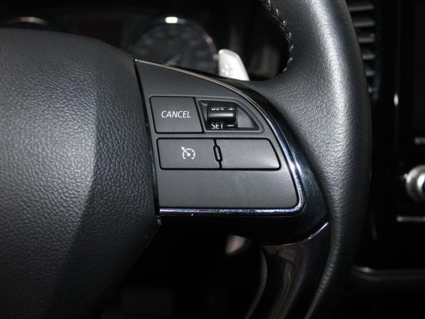 Mitsubishi Outlander III Рестайлинг 3 с пробегом 2021 года, цена 3 299 900 рублей, 38267 км, внедорожник, Автокод Объявления