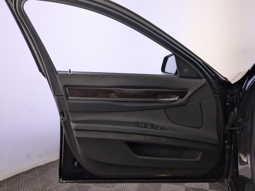 BMW 7 серии V (F01/F02/F04) Москва  - изображение 19