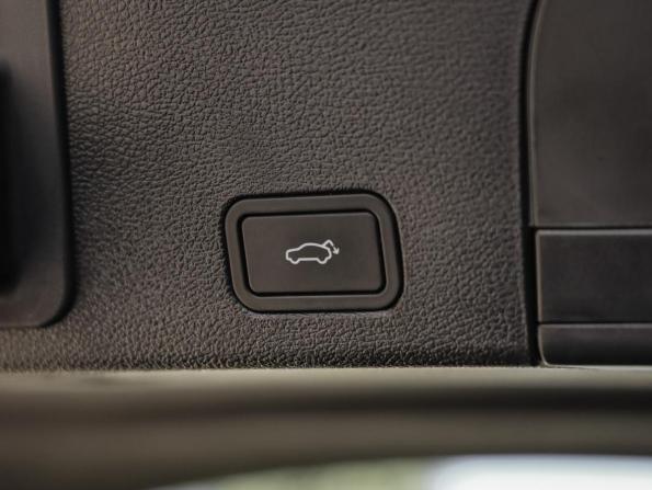 Geely Tugella I Рестайлинг с пробегом 2023 года, цена 3 129 000 рублей, 8232 км, внедорожник, Автокод Объявления