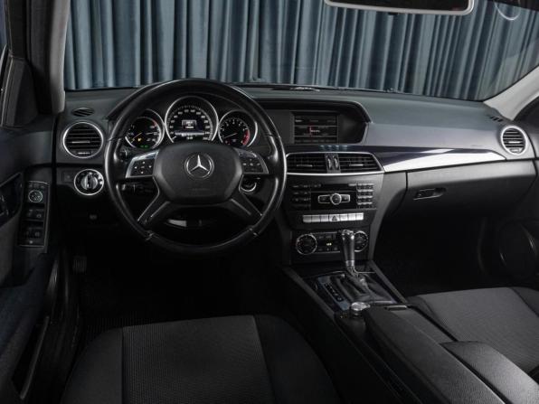 Mercedes-Benz C-Класс III (W204) Рестайлинг с пробегом 2012 года, цена 1 559 000 рублей, 134692 км, седан, Автокод Объявления