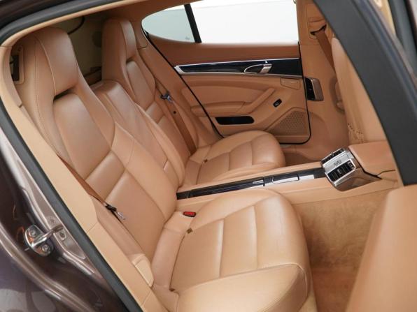 Porsche Panamera I Рестайлинг с пробегом 2013 года, цена 3 158 077 рублей, 146170 км, лифтбек, Автокод Объявления
