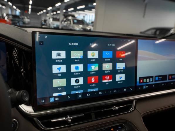 Geely Monjaro I Рестайлинг 2 с пробегом 2025 года, цена 4 200 000 рублей, 21 км, внедорожник, Автокод Объявления