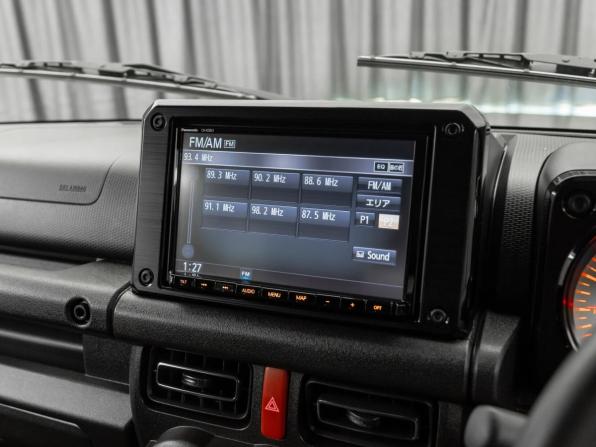 Suzuki Jimny IV с пробегом 2025 года, цена 2 750 000 рублей, 6503 км, внедорожник, Автокод Объявления
