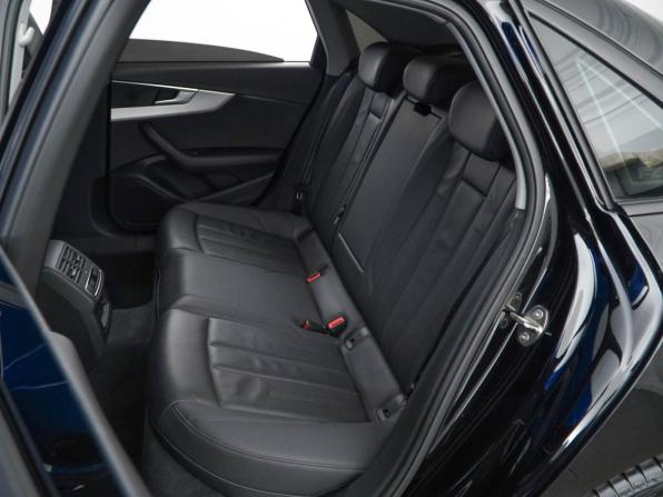 Audi A4 V (B9) Рестайлинг с пробегом 2020 года, цена 2 500 999 рублей, 136248 км, седан, Автокод Объявления