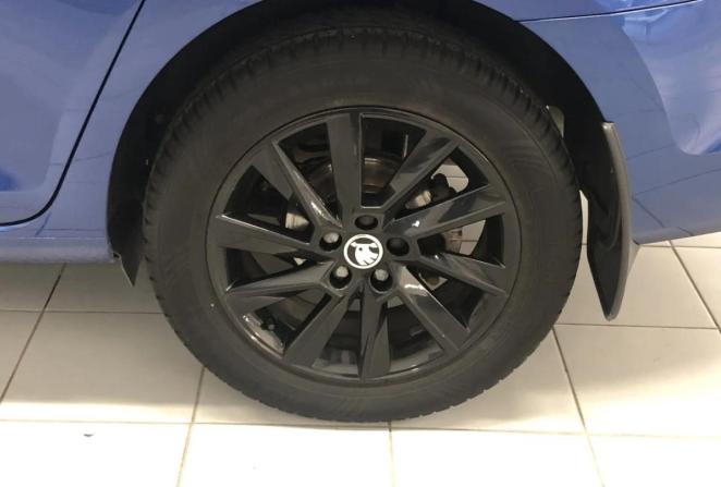 Skoda Rapid II с пробегом 2021 года, цена 1 795 000 рублей, 82008 км, лифтбек, Автокод Объявления