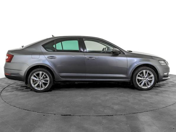 Skoda Octavia III (A7) Рестайлинг с пробегом 2020 года, цена 2 170 000 рублей, 93354 км, лифтбек, Автокод Объявления