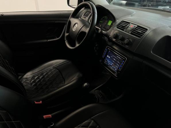 Skoda Fabia II с пробегом 2008 года, цена 366 000 рублей, 216954 км, хэтчбек, Автокод Объявления