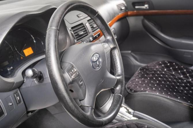 Toyota Avensis II Рестайлинг с пробегом 2008 года, цена 949 000 рублей, 202000 км, седан, Автокод Объявления