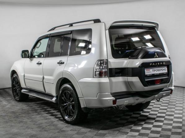 Mitsubishi Pajero IV Рестайлинг 2 с пробегом 2019 года, цена 3 350 000 рублей, 90000 км, внедорожник, Автокод Объявления