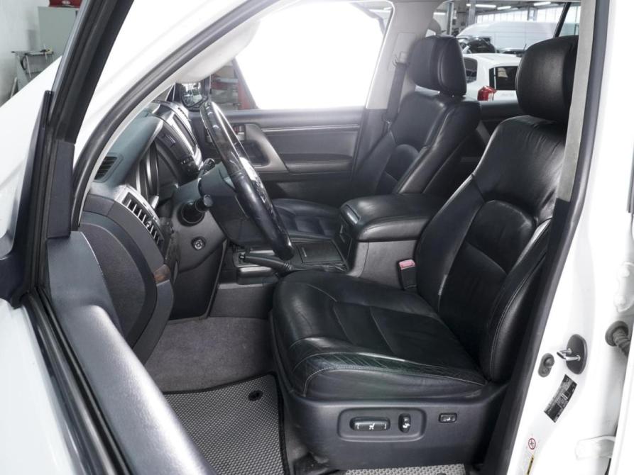 Toyota Land Cruiser 200 Series Ростов-на-Дону  - изображение 11