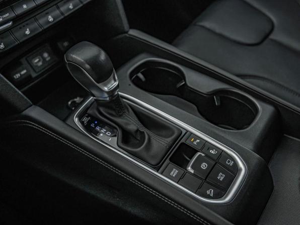 Hyundai Santa Fe IV с пробегом 2019 года, цена 2 479 000 рублей, 238838 км, внедорожник, Автокод Объявления