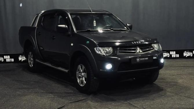 Mitsubishi L200 IV с пробегом 2010 года, цена 1 300 000 рублей, 200000 км, пикап, Автокод Объявления